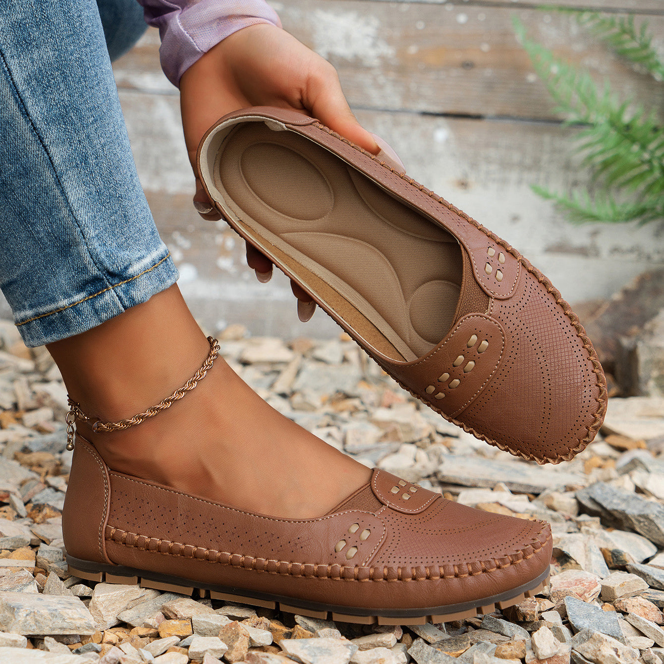 Flat Orthopedic Shoes for Women – Lightweight, Non-Slip & Breathable