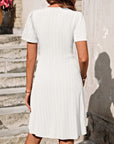 Casual summer dress with short sleeves