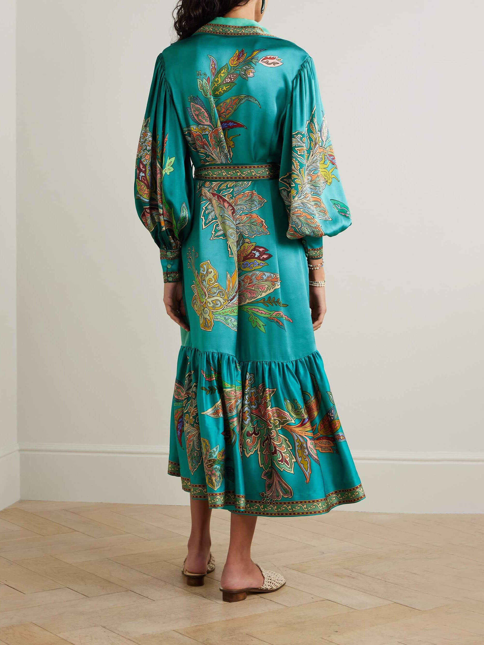Soft Floral Pattern Maxi Dress
