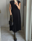 Chic Sleeveless Dress with Flowing Pleats