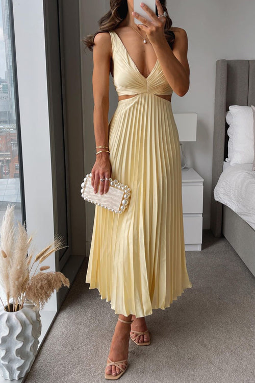 Elegant Dream-Inspired Maxi Dress