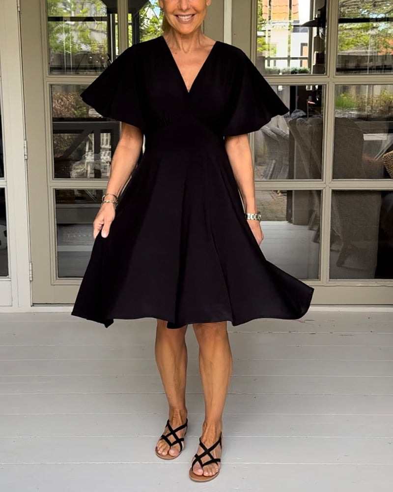 Solid color V-neck waisted butterfly sleeve casual dress