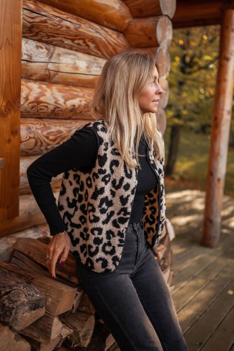 Leopard Pattern Vest Knitwear Fashion