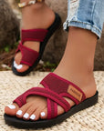 Lightweight Mesh Sandals for a Chic Look