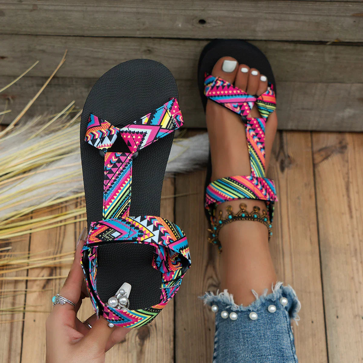 Orthopedic Fashionable and comfortable Sandals