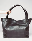 Earthy Tone Shoulder Bag for Autumn Vibes