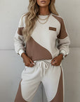 Fashionable Contrasting Sports Suit