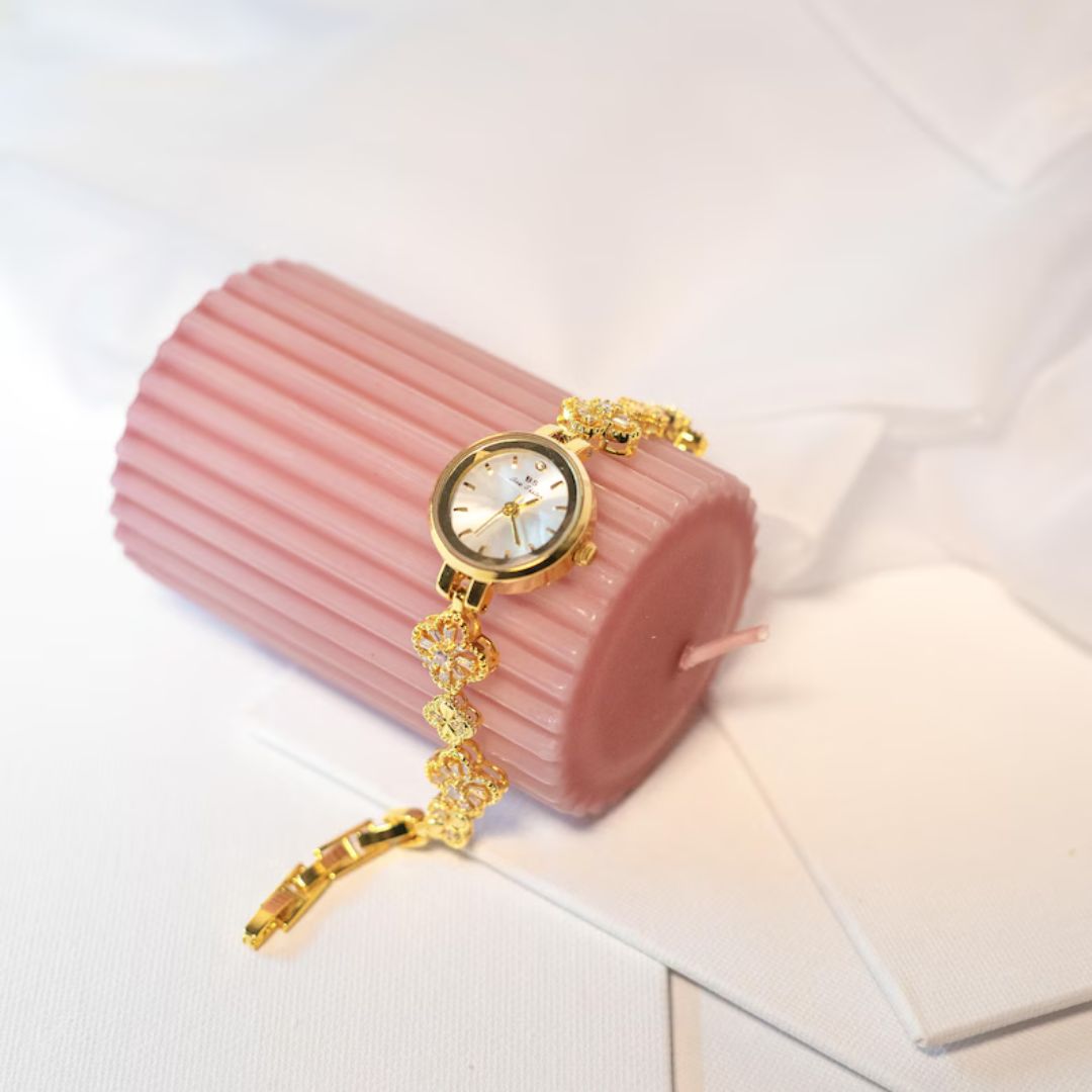 Luxury Loriana Watch with Feminine Touch
