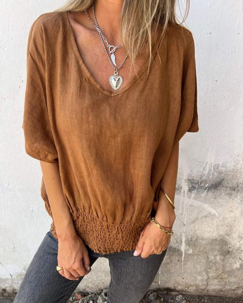 Minimal Summer Top with Relaxed Charm