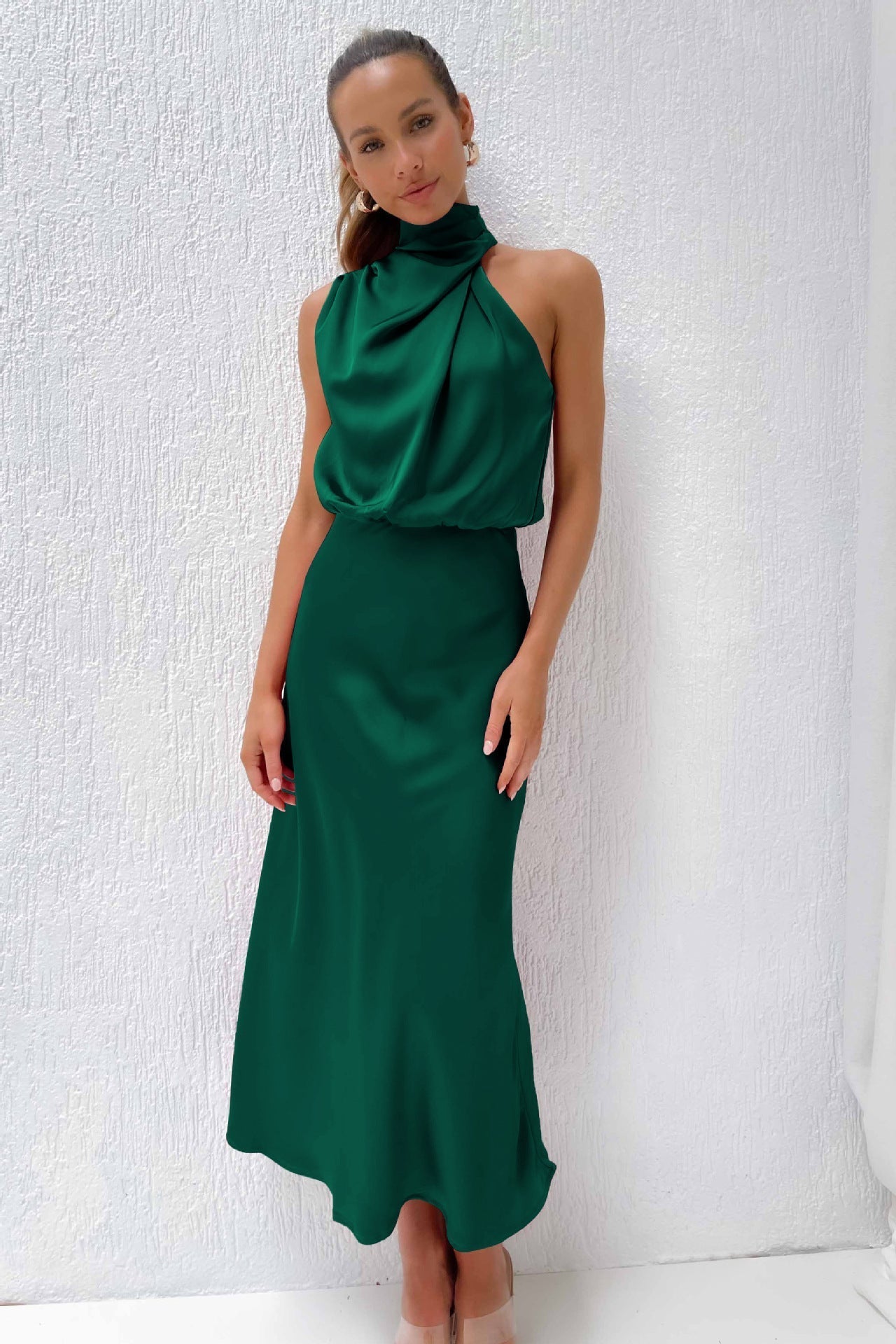 Backless Halter Neck Flowy Maxi Dress