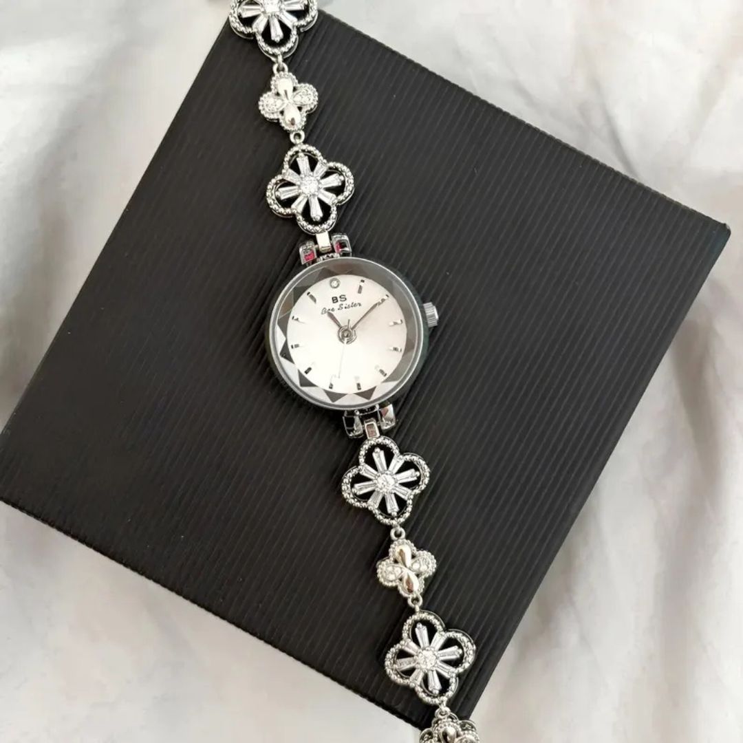 Luxury Loriana Watch with Feminine Touch