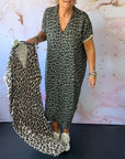 V-neck short-sleeved leopard print dress