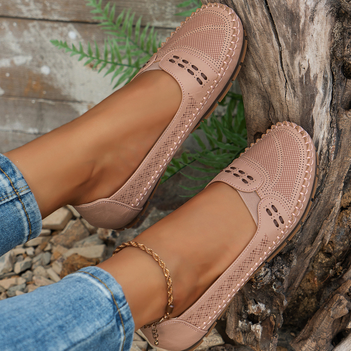 Flat Orthopedic Shoes for Women – Lightweight, Non-Slip & Breathable