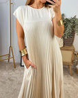 Chic Sleeveless Dress with Flowing Pleats