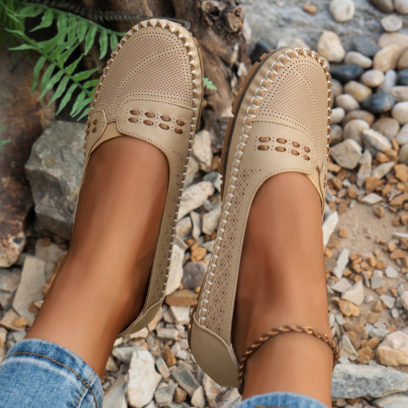 Flat Orthopedic Shoes for Women – Lightweight, Non-Slip & Breathable