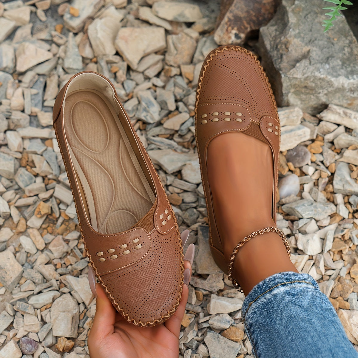 Flat Orthopedic Shoes for Women – Lightweight, Non-Slip & Breathable