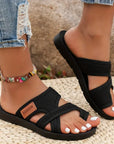 Lightweight Mesh Sandals for a Chic Look