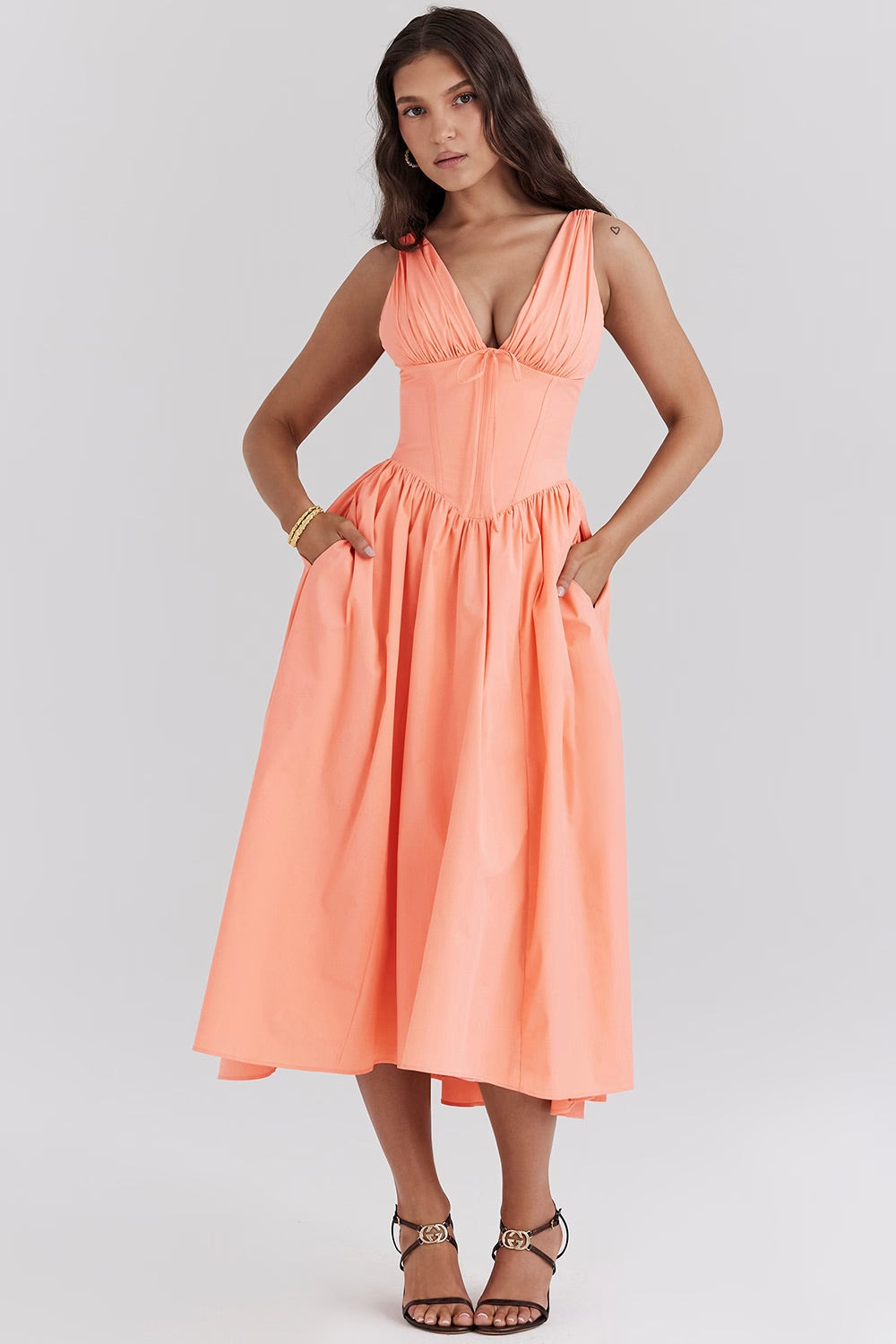 Elegant Flattering Summer Dress