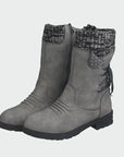 Elegant suede ankle boots