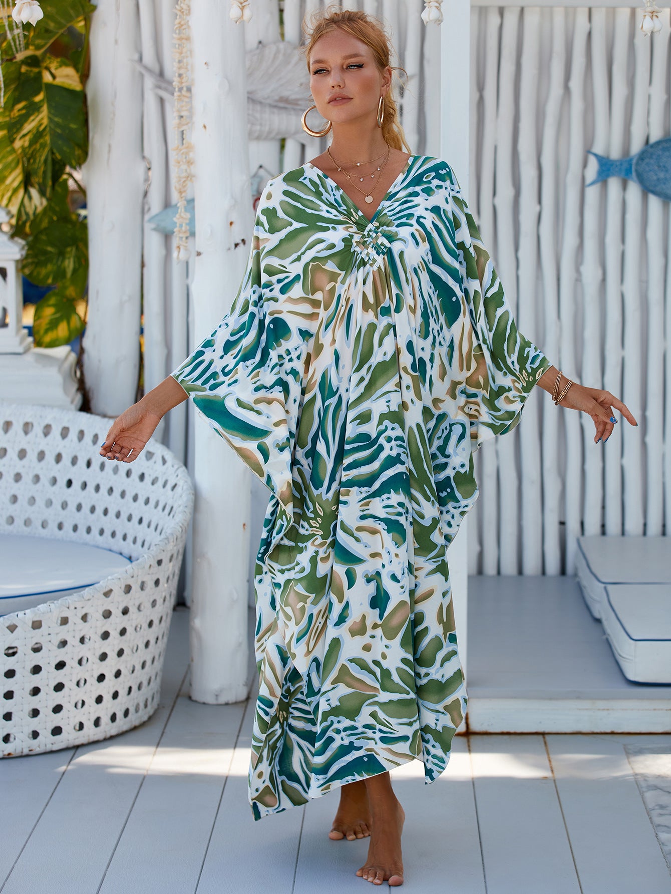 Chic Linen Dress with Ocean Pearl Vibes