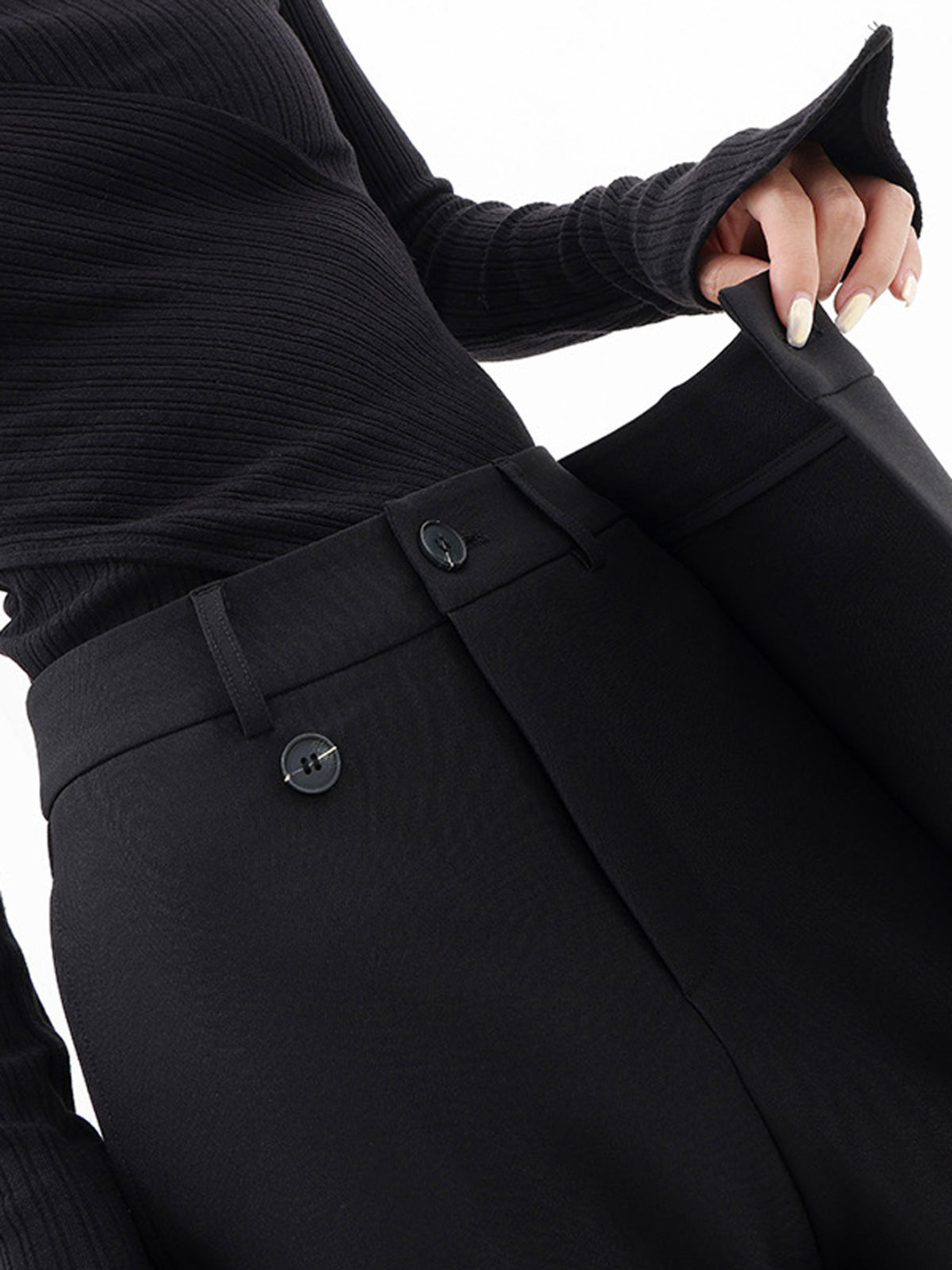 Fashionable asymmetric trousers