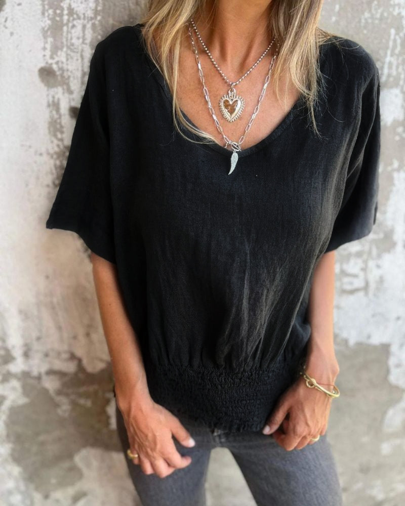 Minimal Summer Top with Relaxed Charm