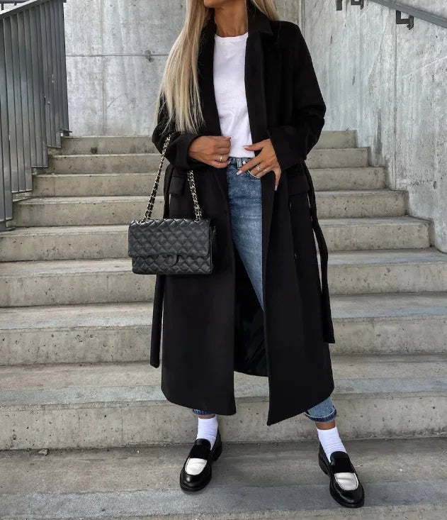 Elegant Double-Breasted Wool Coat
