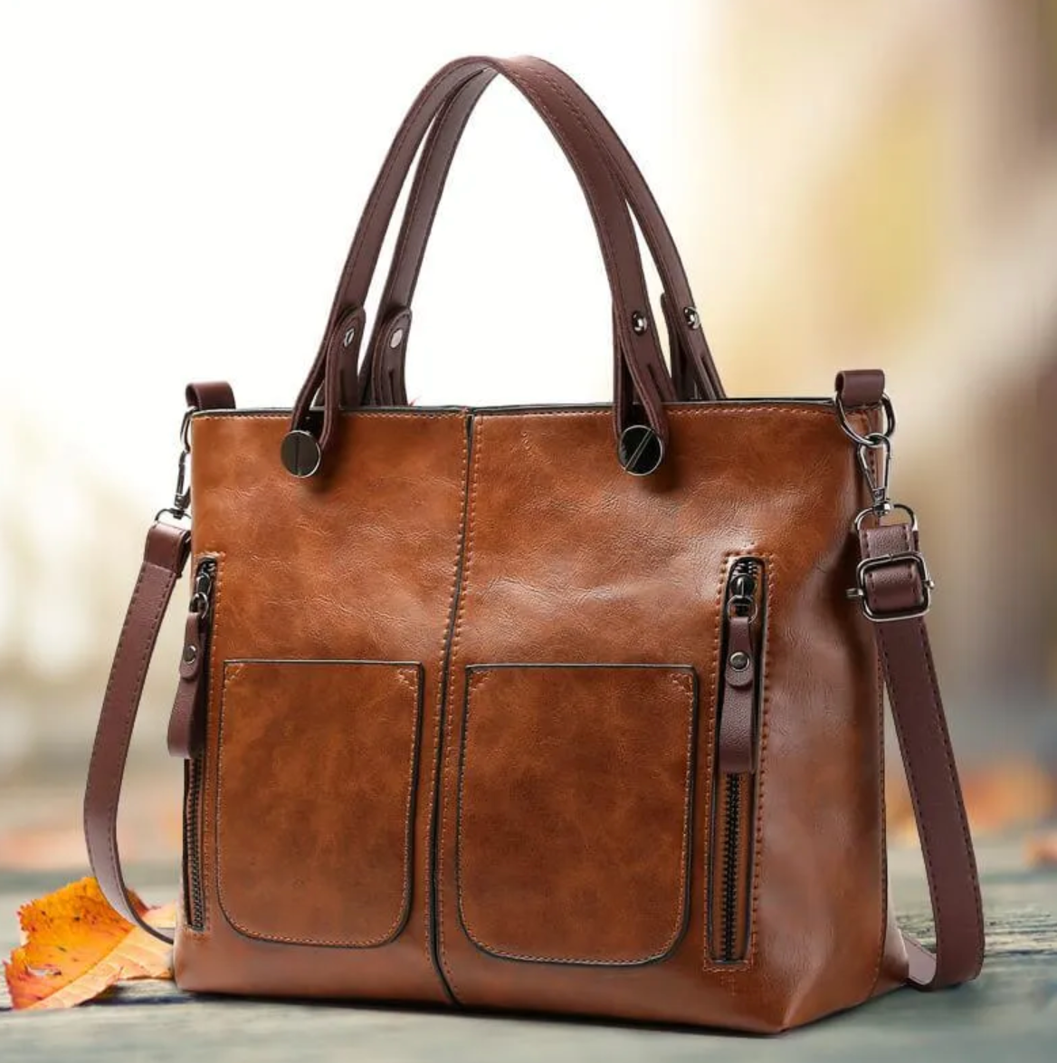 Vintage Style Bag with Classic Charm
