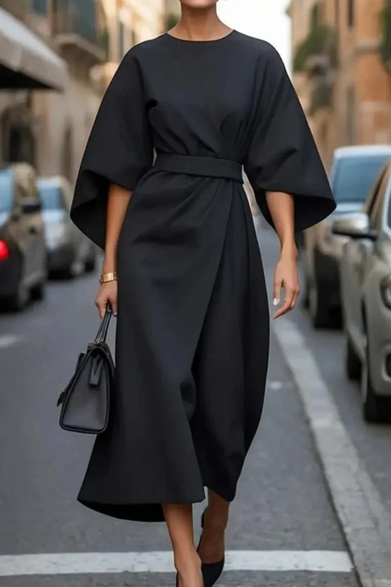 Elegant dress With Cap Sleeves and Belt