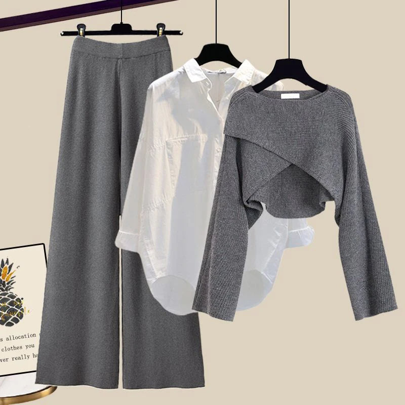Mia™ – comfortable, two-piece set of soft long-sleeved tops