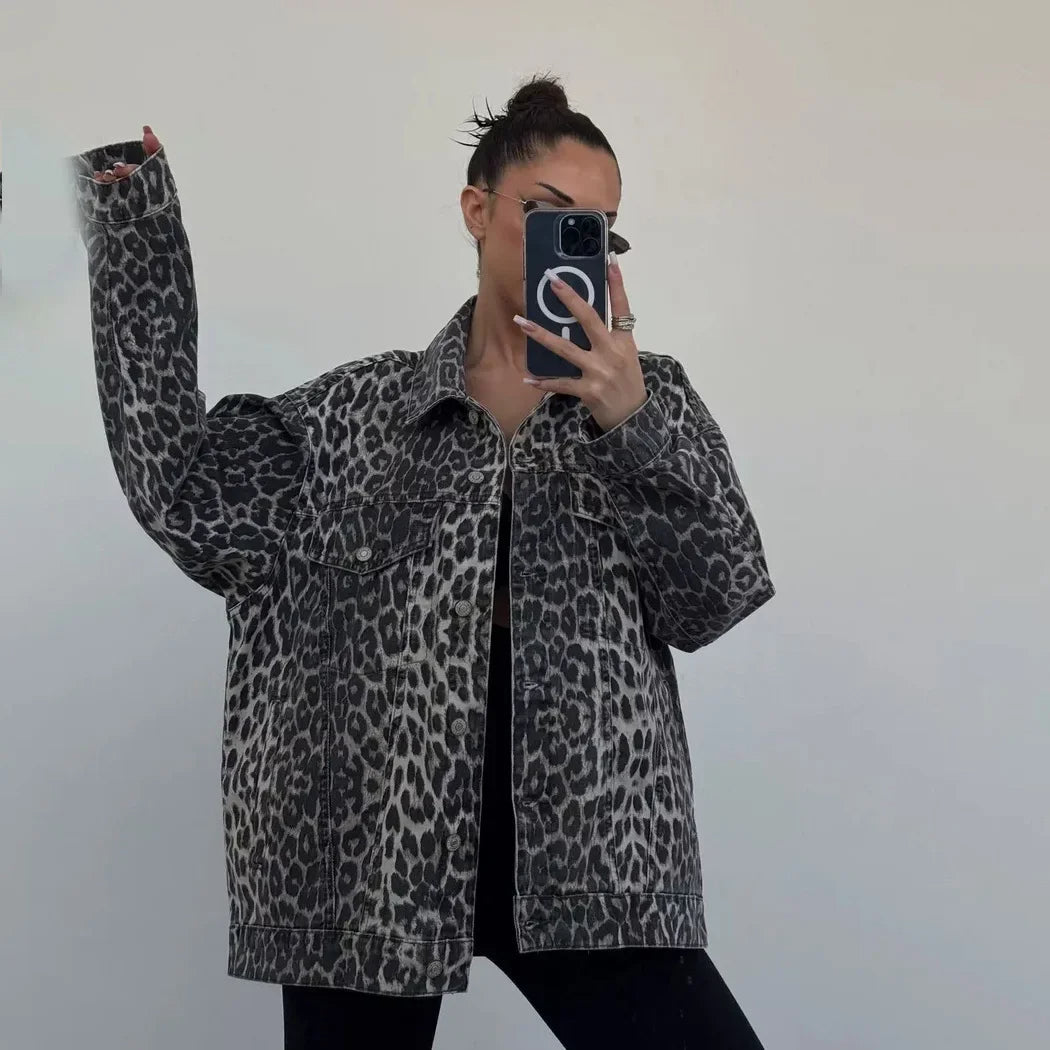 Elegant Leopard Print Jacket