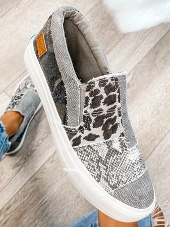 Trendy Pain Relieving Slip-ons