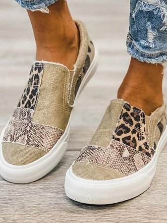 Trendy Pain Relieving Slip-ons