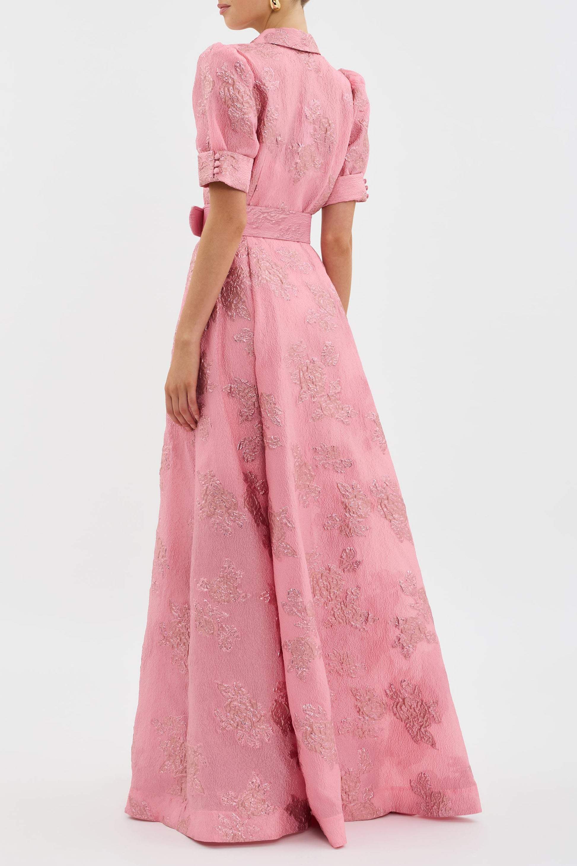 Vintage-Inspired Puff Sleeve Dress