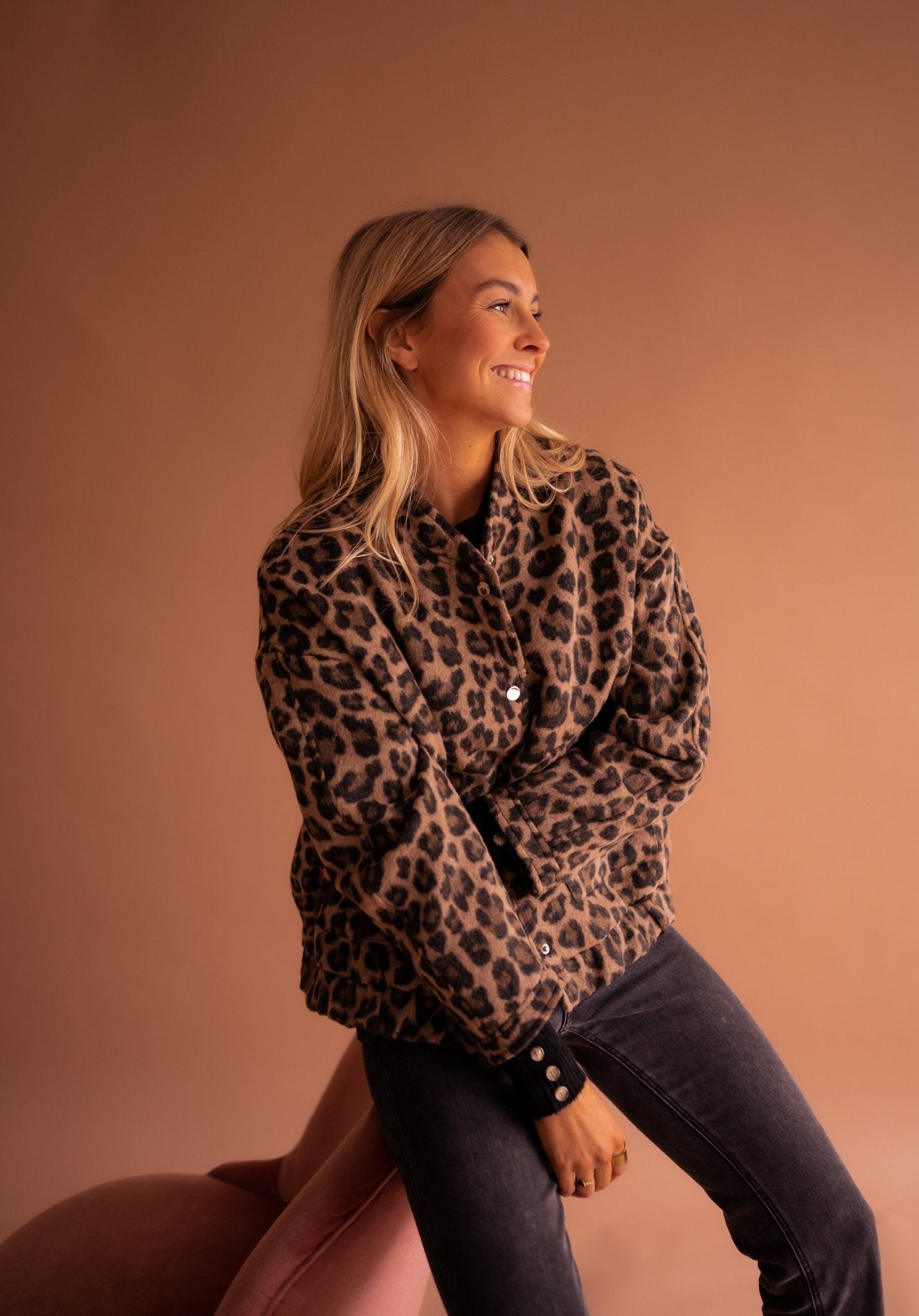 Trendy Lightweight Warm Jacket Design