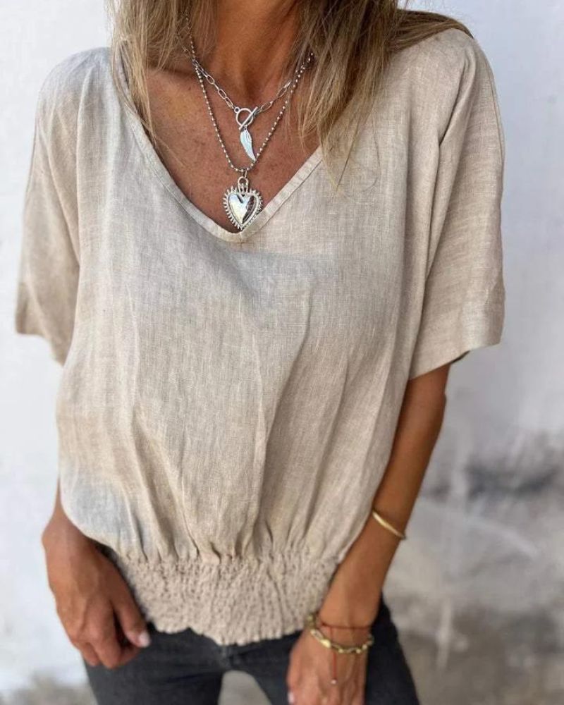 Minimal Summer Top with Relaxed Charm