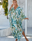 Chic Linen Dress with Ocean Pearl Vibes