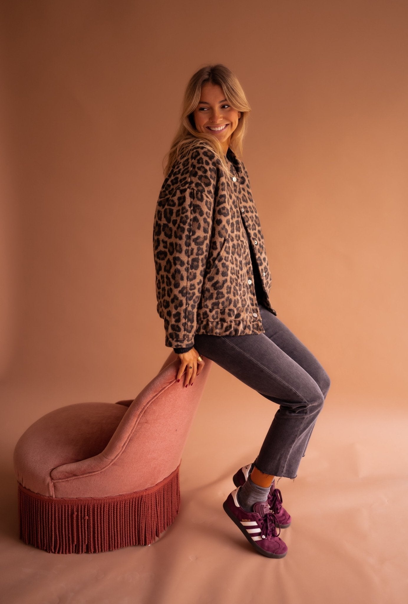 Trendy Lightweight Warm Jacket Design